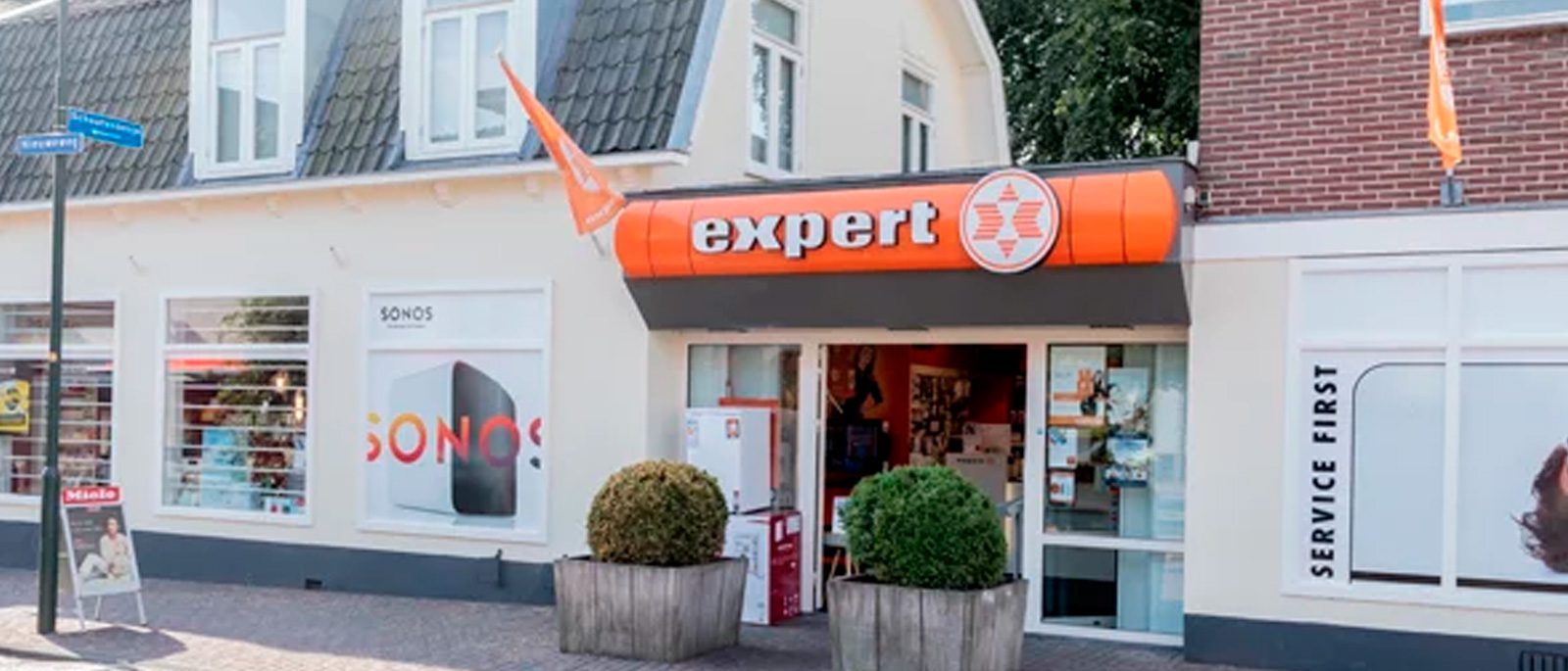 Expert Laren
